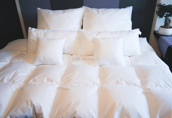 Daunendecke Bettdecke, verschiedene Größen, 20% - 60% Gänsedaunen